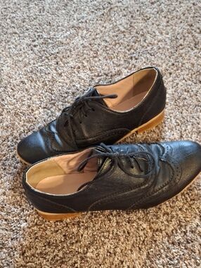 Black Lace-Up Oxford Shoes